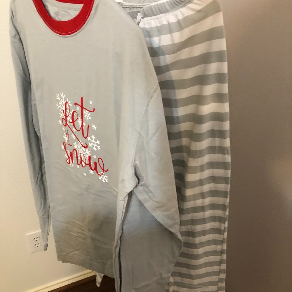 Unisex Pajama Set – Medium